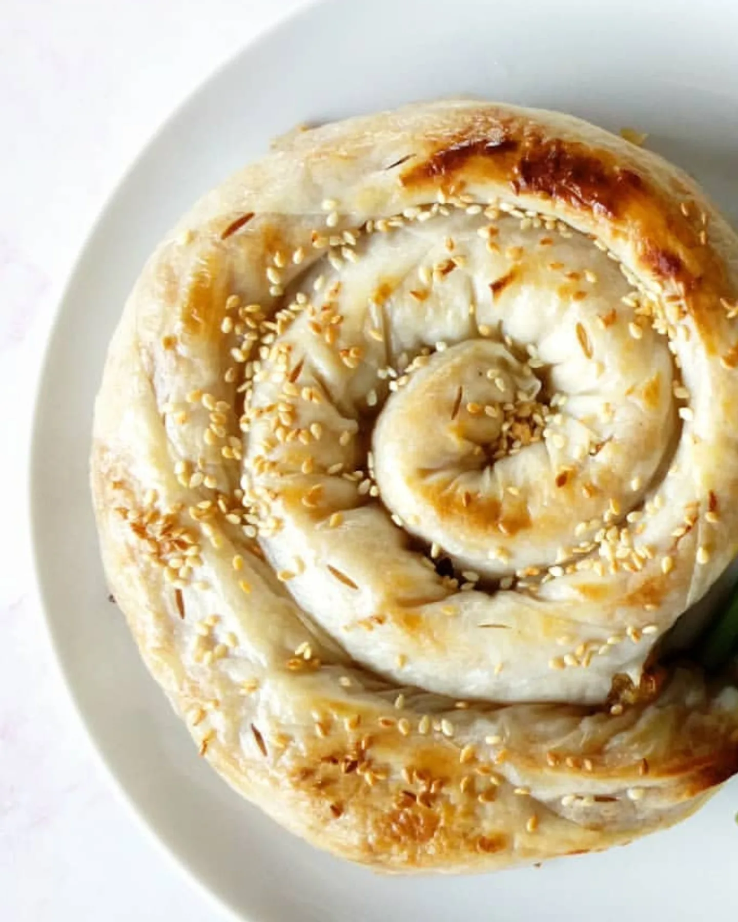 Burek od pirinčanih kora.