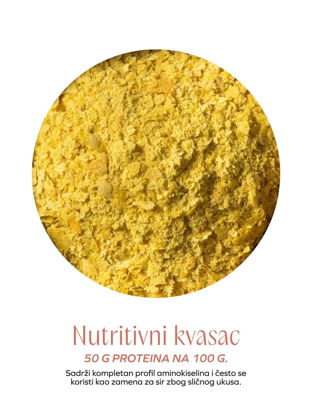 Nutritivni kvasac u žutim pahuljicama, biljni izvor proteina koji sadrži oko 50 g proteina na 100 g.